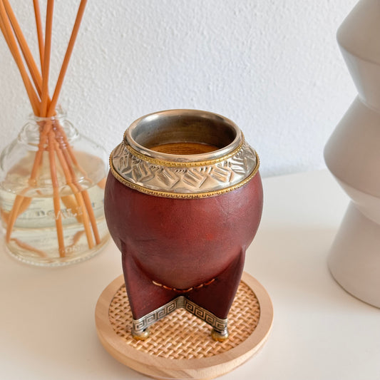 Mate Cup Argentino Torpedo con fleje de bronce y base.(With Straw)