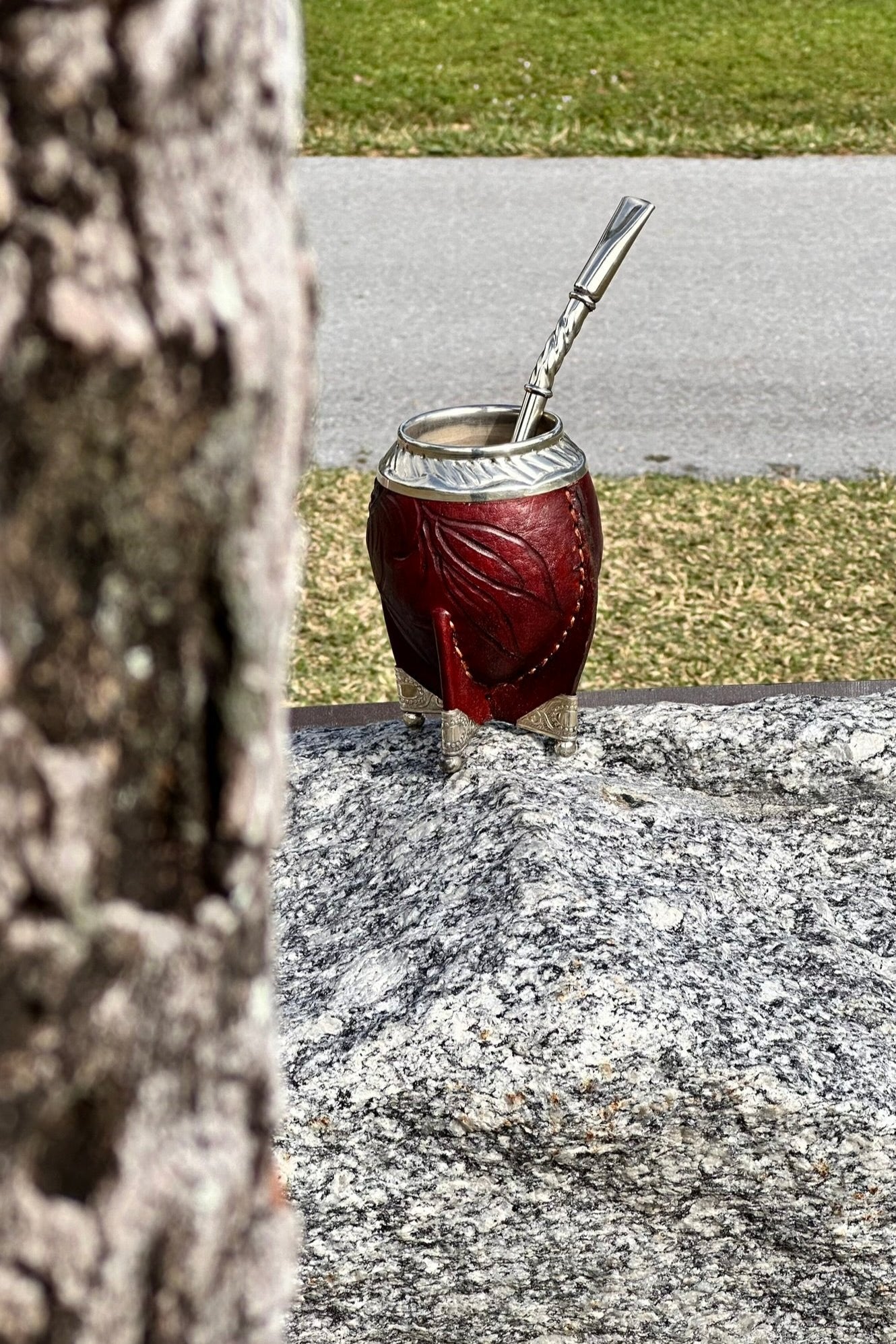 Mate Cup Argentino Torpedo con base y Floreado. (With Straw)